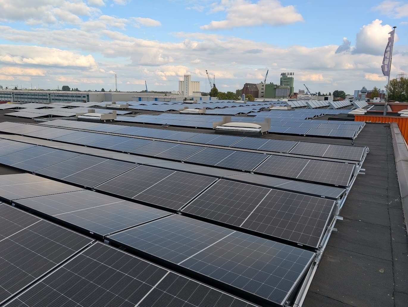 Commercial roof with PV system